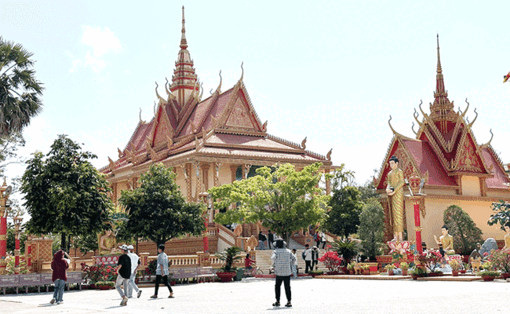 សា​លា​បុរាណ​ជា​កន្លែង​ទាក់​ទាញ​ភ្ញៀវ​ទេស​ចរ