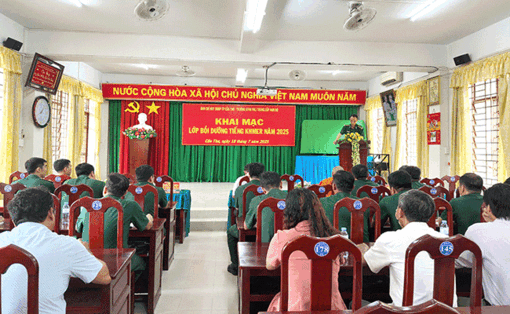 បើក​វគ្គ​បំ​ប៉ន​ភា​សា​ខ្មែរ​ជូន​កម្មា​ភិបាល យុទ្ធ​ជន​នៃ​បញ្ជា​កា​រដ្ឋាន​កង​ទ័ព​ការ​ពារ​ព្រំ​ដែន​ក្រុង​កឹង​ធើ