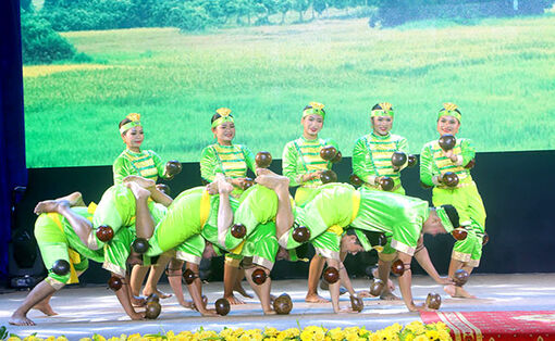 ចំ​ណាប់​អា​រម្មណ៍​អំ​ពី​សប្តាហ៍​វប្ប​ធម៌​កម្ពុជា​នៅ​វៀត​ណាម