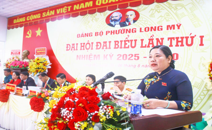 សង្កាត់​ឡុង​មី ទាញ​យក​សក្តានុ​ភាព​អភិ​វឌ្ឍ​កសិកម្ម​ ឧស្សា​ហកម្ម​ ទី​ក្រុង​ និង​ទេស​ចរណ៍​បាន​ល្អ​