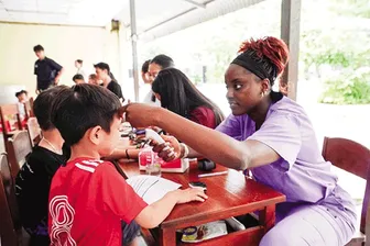 Sinh viên Hoa Kỳ thực tập tại Cần Thơ Sinh viên Hoa Kỳ thực tập tại Cần Thơ