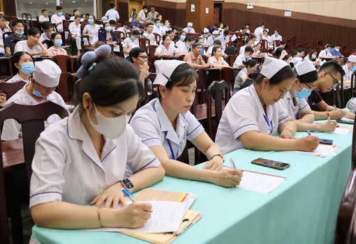 Phổ biến quy định mới về an toàn giao thông đến cán bộ, viên chức và người lao động Phổ biến quy định mới về an toàn giao thông đến cán bộ, viên chức và người lao động