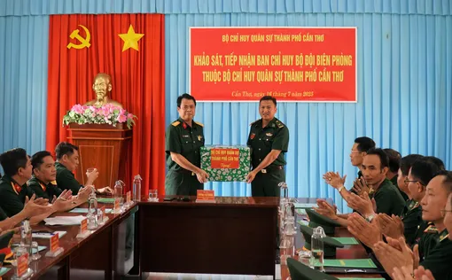 Khảo sát địa hình và kiểm tra các đơn vị khu vực biên giới biển Khảo sát địa hình và kiểm tra các đơn vị khu vực biên giới biển