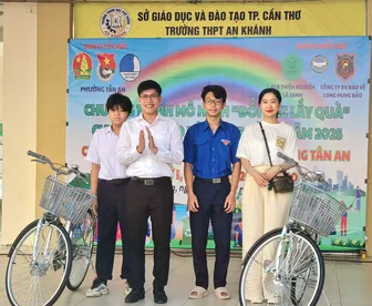 Sống trong lành - Đổi rác lấy quà, chung tay bảo vệ môi trường Sống trong lành - Đổi rác lấy quà, chung tay bảo vệ môi trường