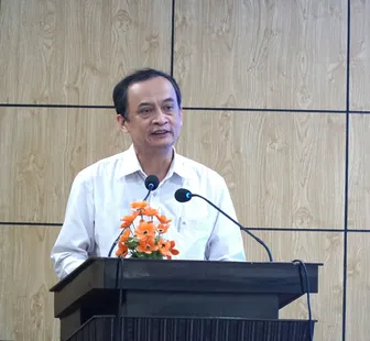 Hai nhà giáo của Đại học Cần Thơ vinh dự được tặng thưởng Huân chương Lao động Hai nhà giáo của Đại học Cần Thơ vinh dự được tặng thưởng Huân chương Lao động