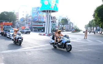 Triển khai nhiều giải pháp đảm bảo an toàn giao thông Triển khai nhiều giải pháp đảm bảo an toàn giao thông