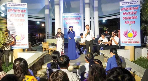 Lớp truyền nghề Đờn ca tài tử tại cộng đồng năm 2025 Lớp truyền nghề Đờn ca tài tử tại cộng đồng năm 2025