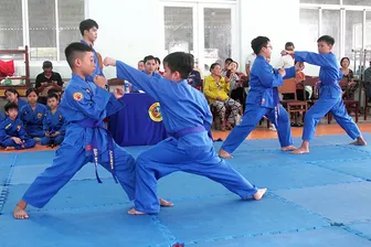 Hơn 150 võ sinh thi thăng cấp sơ đẳng Vovinam tại phường Long Tuyền Hơn 150 võ sinh thi thăng cấp sơ đẳng Vovinam tại phường Long Tuyền