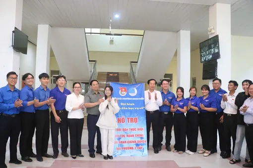 Hướng đến sự hài lòng của người dân Hướng đến sự hài lòng của người dân