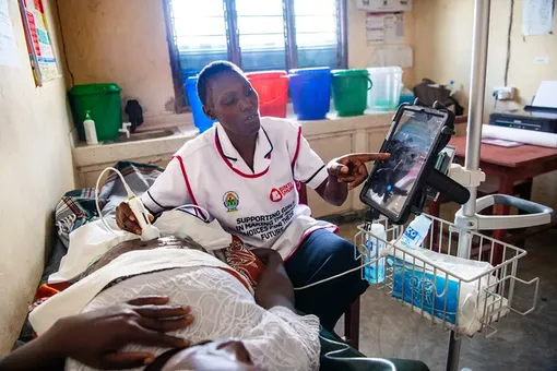 Quỹ Gates tăng cường tài trợ chăm sóc sức khỏe phụ nữ toàn cầu Quỹ Gates tăng cường tài trợ chăm sóc sức khỏe phụ nữ toàn cầu