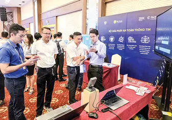 Viettel tư vấn chuyển đổi số toàn diện cho TP Cần Thơ Viettel tư vấn chuyển đổi số toàn diện cho TP Cần Thơ