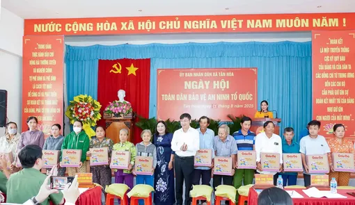 Tân Hòa thực hiện tốt phong trào toàn dân bảo vệ an ninh Tổ quốc Tân Hòa thực hiện tốt phong trào toàn dân bảo vệ an ninh Tổ quốc