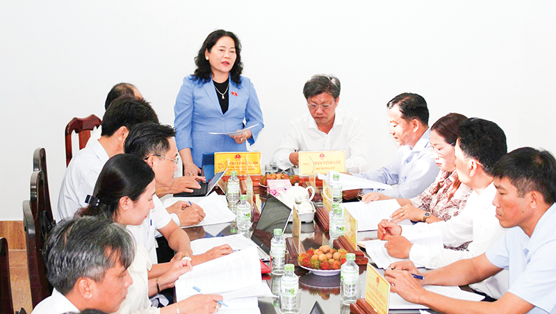 Quan tâm giải quyết chế độ cho cán bộ, công chức và người hoạt động không chuyên trách